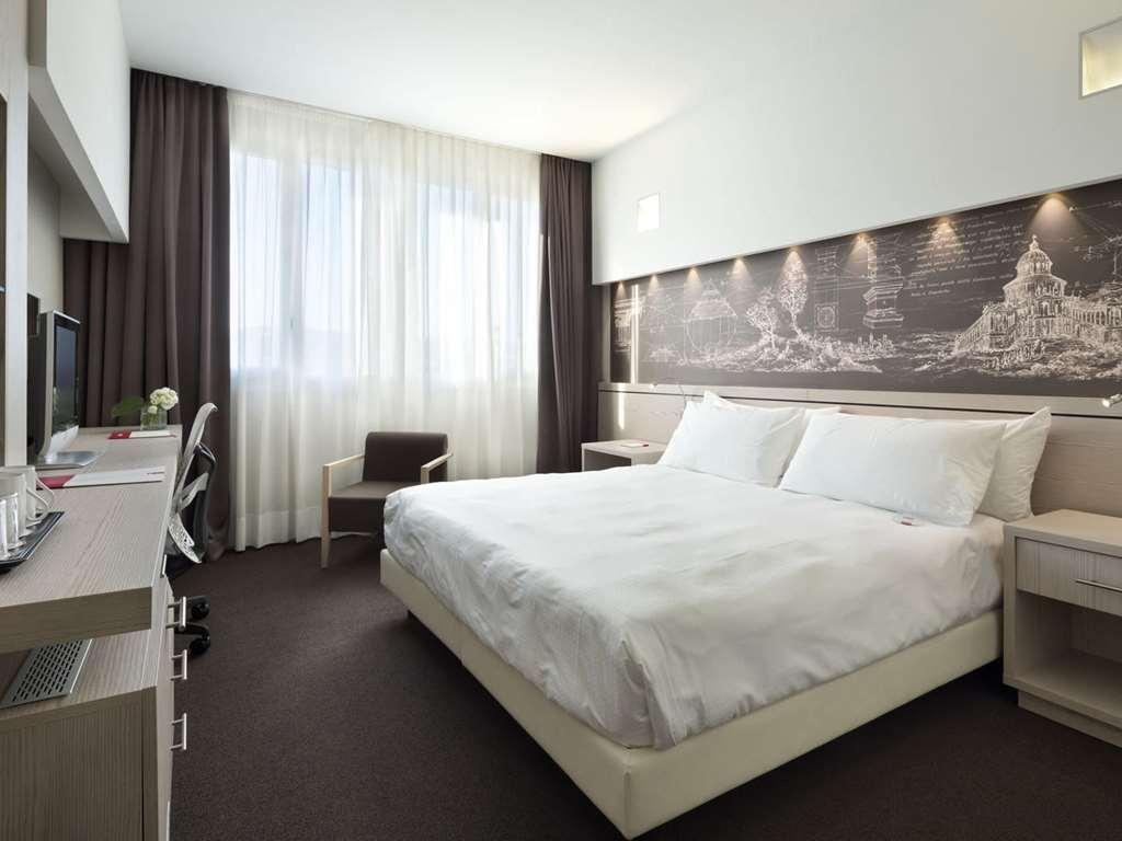 Hotel Bologna San Lazzaro 4*